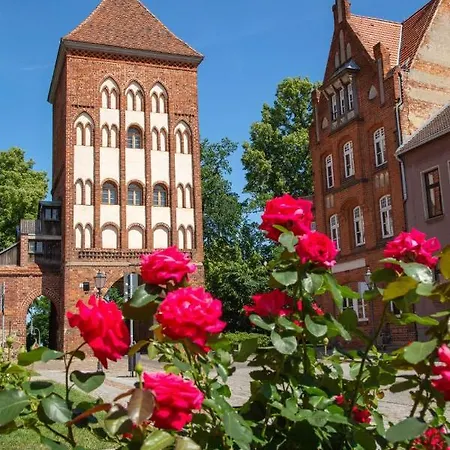 Gemuetliche Ferienwohnung - Monteurzimmer In Der Wittstocker Altstadt Exterior photo